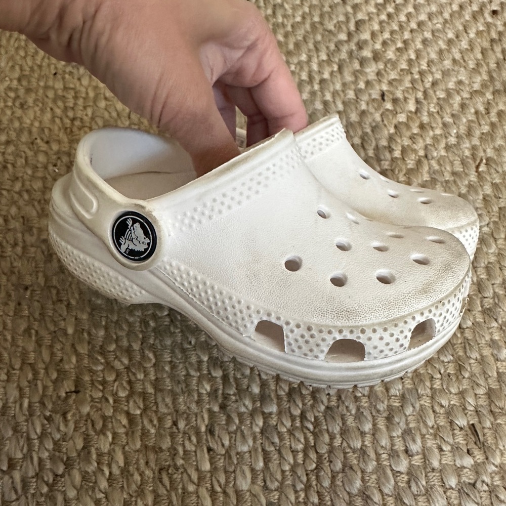 Crocs Toddler White Clog Slip-On Shoes Sz C6 6